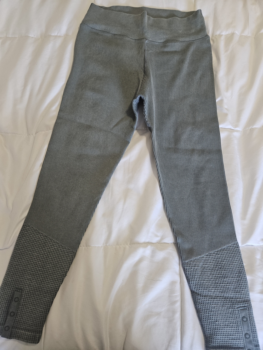 aerie Ribbed Leggings in Sage Green